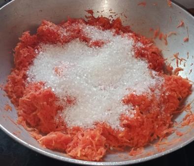 गाजर हलवा रेसिपी मराठी | Gajar Halwa Recipe in Marathi | गाजराचा हलवा । Carrot Halwa