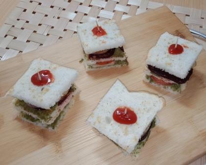 Bomabay Veg Sandwich Recipe main Pic