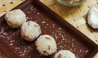 Coconut Ladoo main 2