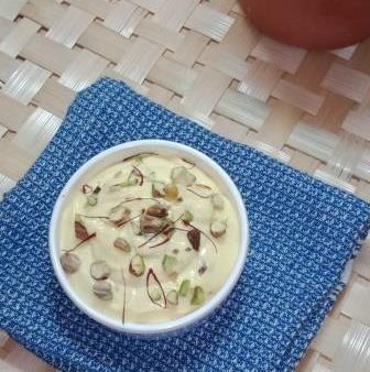 Kesar Pista Shrikhand Recipe