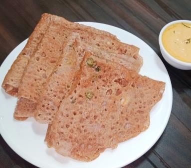 रागी (नाचनी) डोसा रेसिपी (Ragi Dosa Recipe in Hindi)