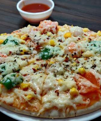 Vegetable Pizza Recipe In Hindi 