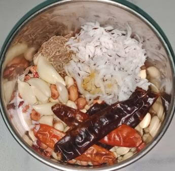 Peanut Chutney Recipe for Dosa and Idli (मूंगफली की चटनी रेसिपी) 