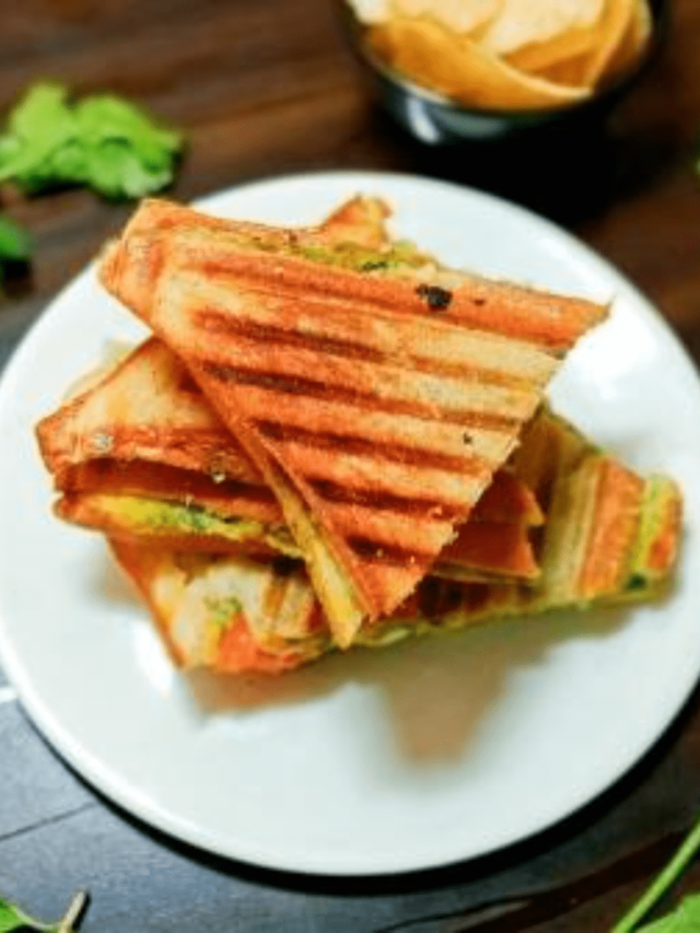 वेज चीज़ ग्रिल्ड सैंडविच | How to make Veg Cheese Grilled Sandwich