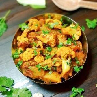 आलू गोबी ड्राई रेसिपी | aloo gobi dry in hindi | आलू गोभी की सब्जी  