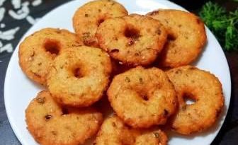 छाछ वड़ा रेसिपी | इंस्टेंट मोर वडै | कुरकुरी चास वड़ा | buttermilk vada in hindi