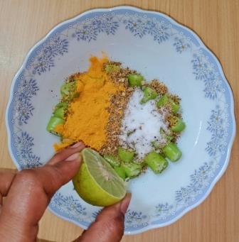 हरी मिर्च का अचार रेसिपी | Hari Mirch ka achar recipe in hindi | Instant Green chili Pickle recipe | How To Make Green chili pickle | हरी मिर्च का अचार बनाने की विधि 