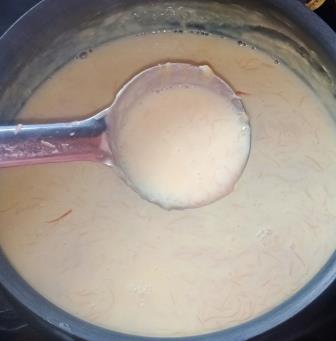 वर्मिसेली कस्टर्ड रेसिपी | vermicelli custard in hindi | सेमिया कस्टर्ड फ़ालूदा