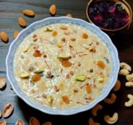 शीर खुरमा रेसिपी (sheer khurma recipe in hindi )