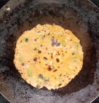 Spring Onion paratha Recipe in Hindi 1 11