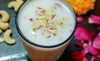 मीठी पंजाबी लस्सी रेसिपी | Sweet Punjabi Lassi | Dahi ki lassi recipe in hindi