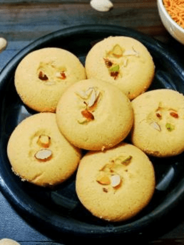 बिना ओवन के बनाएं  घर पर नानखटाई | nankhatai recipe without oven